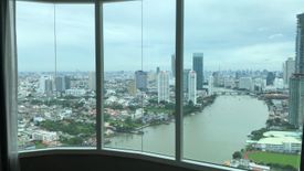 3 Bedroom Condo for sale in Wat Phraya Krai, Bangkok