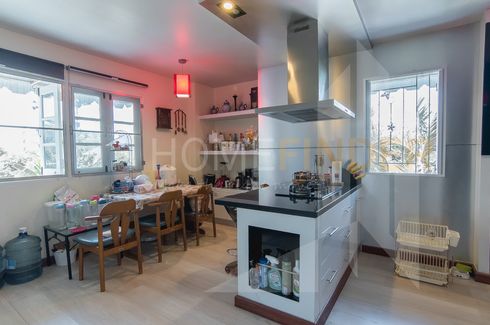 3 Bedroom House for sale in Sam Sen Nai, Bangkok near BTS Ari