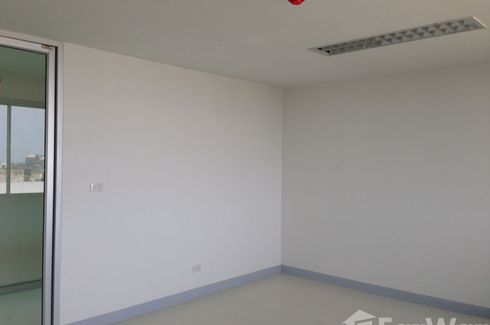 Office for rent in Nong Khang Phlu, Bangkok