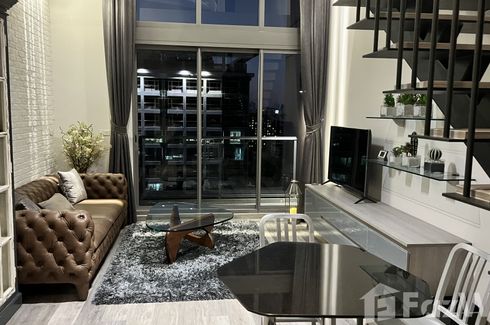 1 Bedroom Condo for rent in The Lofts Ekkamai, Phra Khanong, Bangkok near BTS Ekkamai