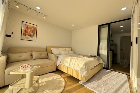 1 Bedroom Condo for sale in Suthep, Chiang Mai