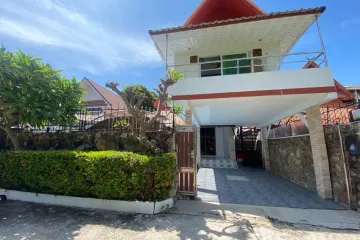 3 Bedroom Villa for sale in Nong Prue, Chonburi