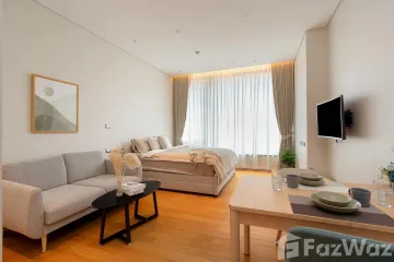 Condo for rent in Sindhorn Residence, Lumpini, Bangkok near BTS Ploen Chit