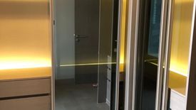 2 Bedroom Condo for rent in The Esse at Singha Complex, Bang Kapi, Bangkok near MRT Phetchaburi