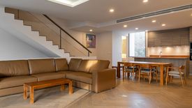 2 Bedroom Condo for rent in The Pillar, Khlong Tan Nuea, Bangkok