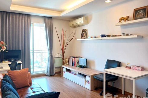2 Bedroom Condo for rent in Thru Thonglor, Bang Kapi, Bangkok near MRT Phetchaburi