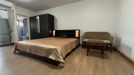 1 Bedroom Condo for sale in Bang Talat, Nonthaburi near MRT Si Rat