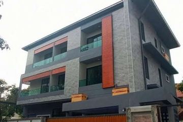 6 Bedroom Office for rent in Sam Sen Nok, Bangkok