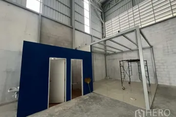Warehouse / Factory for rent in Racha Thewa, Samut Prakan