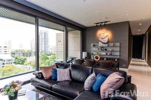 2 Bedroom Condo for sale in Vittorio, Khlong Tan Nuea, Bangkok near BTS Phrom Phong