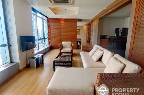 2 Bedroom Condo for sale in Baan Sathorn Chaopraya, Khlong Ton Sai, Bangkok near BTS Krung Thon Buri