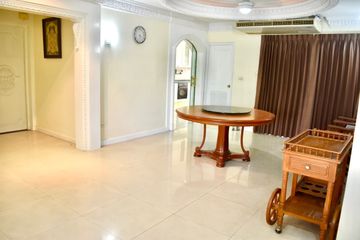 3 Bedroom Condo for rent in Saichol Mansion, Bang Lamphu Lang, Bangkok near BTS Saphan Taksin