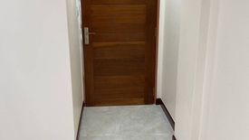 2 Bedroom Condo for sale in Century Park, Chom Phon, Bangkok near MRT Phahon Yothin