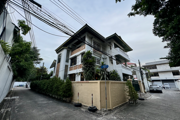 4 Bedroom House for rent in Chong Nonsi, Bangkok