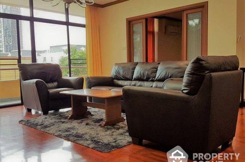 3 Bedroom Apartment for rent in NT Place, Khlong Tan Nuea, Bangkok