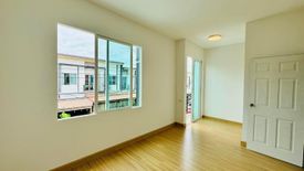 3 Bedroom Townhouse for sale in Gusto Rama 2, Tha Kham, Bangkok