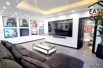 3 Bedroom Condo for sale in Na Kluea, Chonburi
