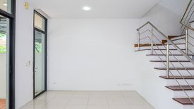 4 Bedroom Townhouse for rent in Khlong Tan Nuea, Bangkok