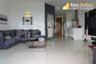 2 Bedroom Condo for sale in Na Kluea, Chonburi