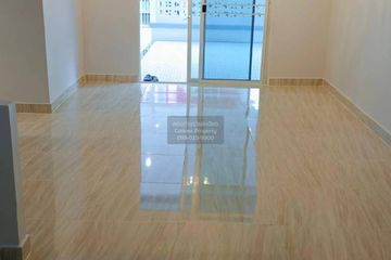 4 Bedroom Townhouse for sale in Khlong Sam, Pathum Thani