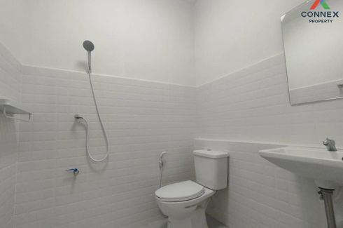 2 Bedroom Townhouse for sale in Mu Ban Ban Warocha 6, Bang Phriang, Samut Prakan