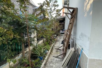 3 Bedroom Townhouse for sale in Phanthai Norasing, Samut Sakhon