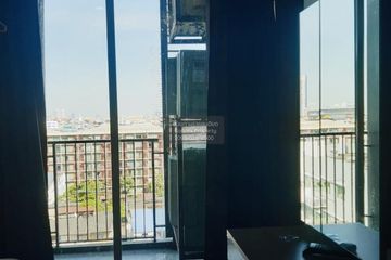 2 Bedroom Condo for rent in Hive Taksin, Khlong Ton Sai, Bangkok near BTS Wongwian Yai