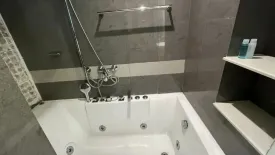 1 Bedroom Condo for rent in Urbitia Thong Lo, Khlong Tan, Bangkok near BTS Thong Lo