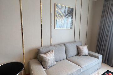 1 Bedroom Condo for sale in The Emporio Place, Khlong Tan, Bangkok near BTS Phrom Phong