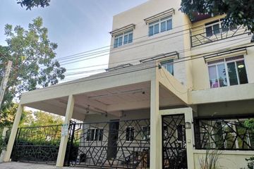 5 Bedroom House for sale in Saphan Sung, Bangkok