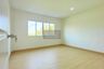 3 Bedroom Townhouse for sale in Bang Kadi, Pathum Thani