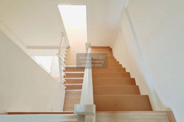 3 Bedroom Townhouse for sale in Bang Kadi, Pathum Thani