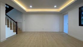 4 Bedroom Townhouse for sale in Sam Wa Tawan Tok, Bangkok