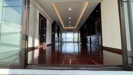 3 Bedroom Condo for sale in Riverside Villa Condominium 1, Bang Khlo, Bangkok
