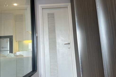 1 Bedroom Condo for sale in Urbano Absolute Sathon - Taksin, Khlong Ton Sai, Bangkok near BTS Krung Thon Buri