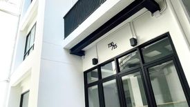 2 Bedroom Townhouse for sale in Bang Chak, Bangkok near BTS Punnawithi