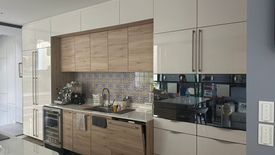 3 Bedroom Townhouse for sale in Baan Puripuri Courtyard Pattanakarn, Suan Luang, Bangkok