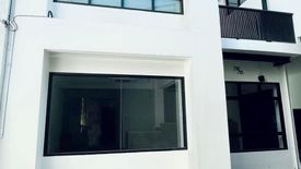 2 Bedroom Townhouse for rent in Bang Chak, Bangkok near BTS Punnawithi