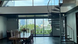 5 Bedroom Condo for rent in Baan Saraan, Khlong Toei Nuea, Bangkok near MRT Phetchaburi