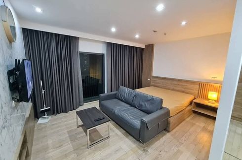 1 Bedroom Condo for rent in Noble Remix, Khlong Tan, Bangkok near BTS Thong Lo