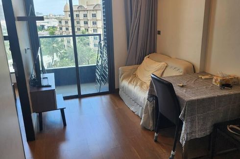 1 Bedroom Condo for sale in The Lumpini 24, Khlong Tan, Bangkok near BTS Phrom Phong