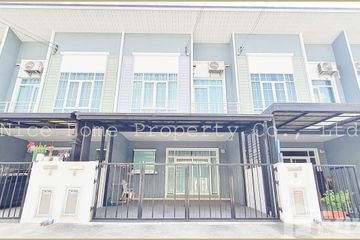 4 Bedroom Townhouse for sale in Si Kan, Bangkok