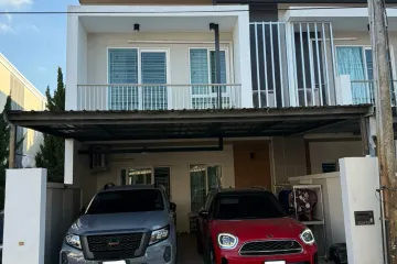 3 Bedroom Townhouse for sale in Karnkanok 19, Chang Khlan, Chiang Mai