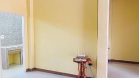 3 Bedroom Townhouse for sale in Pornthaweewat 5, Khlong Song, Pathum Thani