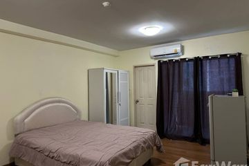 Condo for rent in Huai Khwang, Bangkok near MRT Huai Khwang