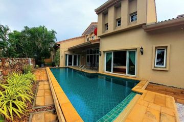 3 Bedroom Villa for rent in Silk Road Place, Huai Yai, Chonburi