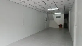 6 Bedroom Commercial for rent in Chong Nonsi, Bangkok