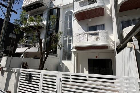 4 Bedroom House for rent in Lat Phrao, Bangkok