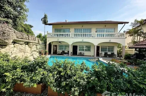 Villa for sale in Nong Pla Lai, Chonburi