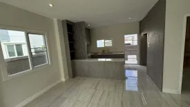 4 Bedroom House for sale in Palm Ville Khuang Sing Intersection-Chotana Rd., Chang Phueak, Chiang Mai